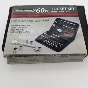 BENCHMARK 60 Pc Socket Set With Zipper Case SAE/Metric NOB
